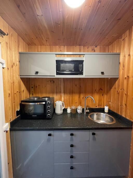 Taigh Beag Appartement Inverlochy Buitenkant foto